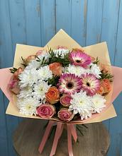 Букет цветов из:  Розы, Герберы и Хризантемы в Кардоникской