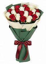 Букет Микс из красных и белых роз #REPLACE_PRED# Кардоникской