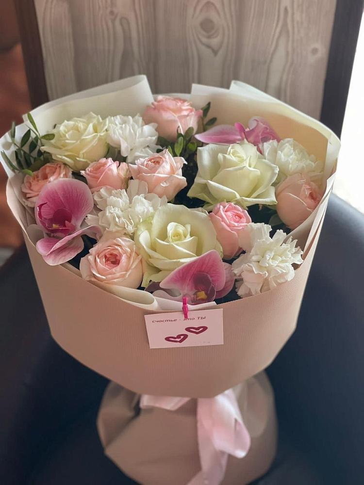 Букет цветов из: Орхидеи, Розы и Гвоздики в Кардоникской